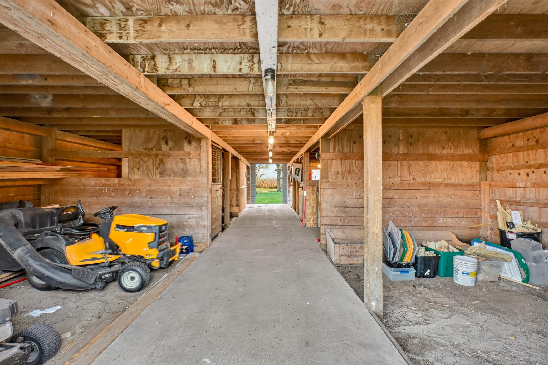 main property photo 83