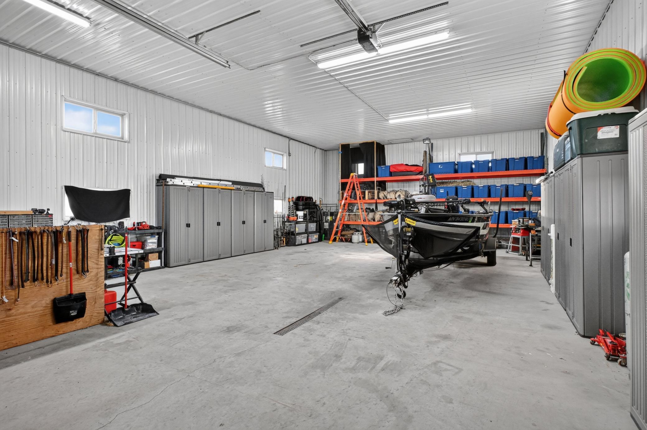 main property photo 90