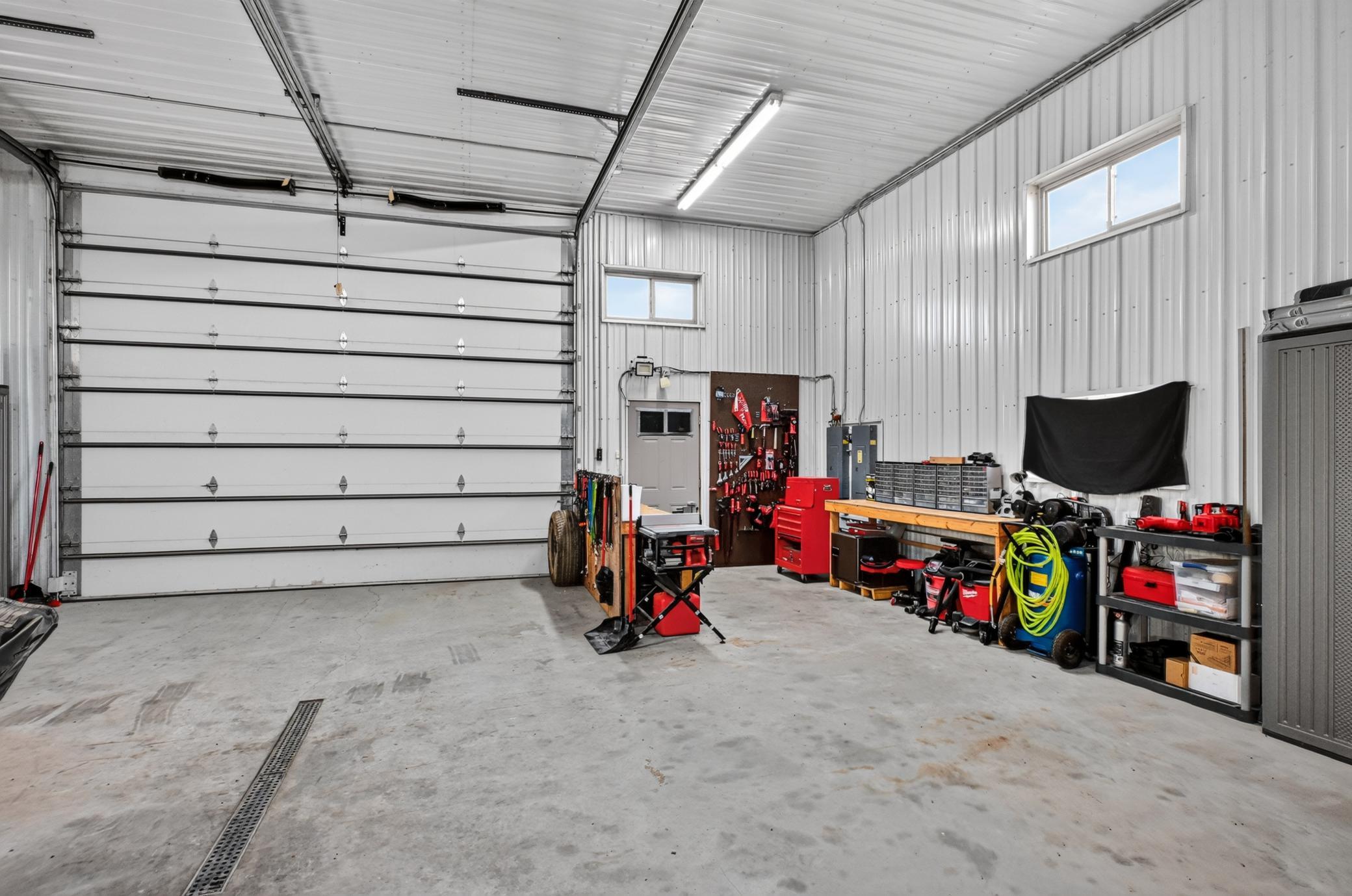 main property photo 91