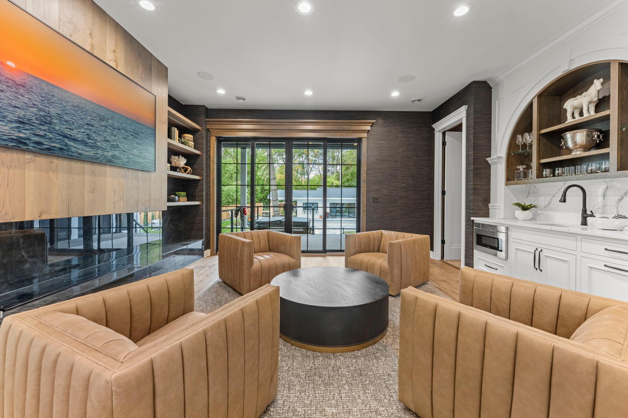 main property photo 76