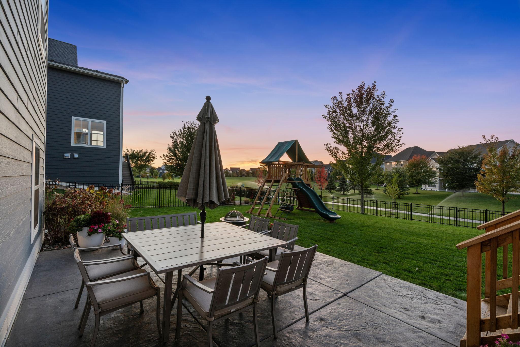 main property photo 45