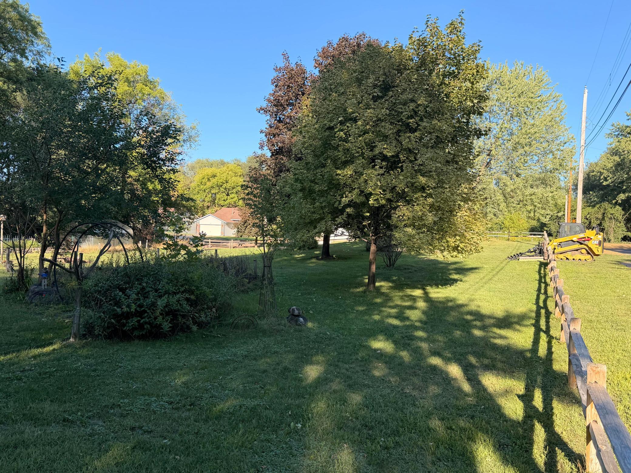 main property photo 22