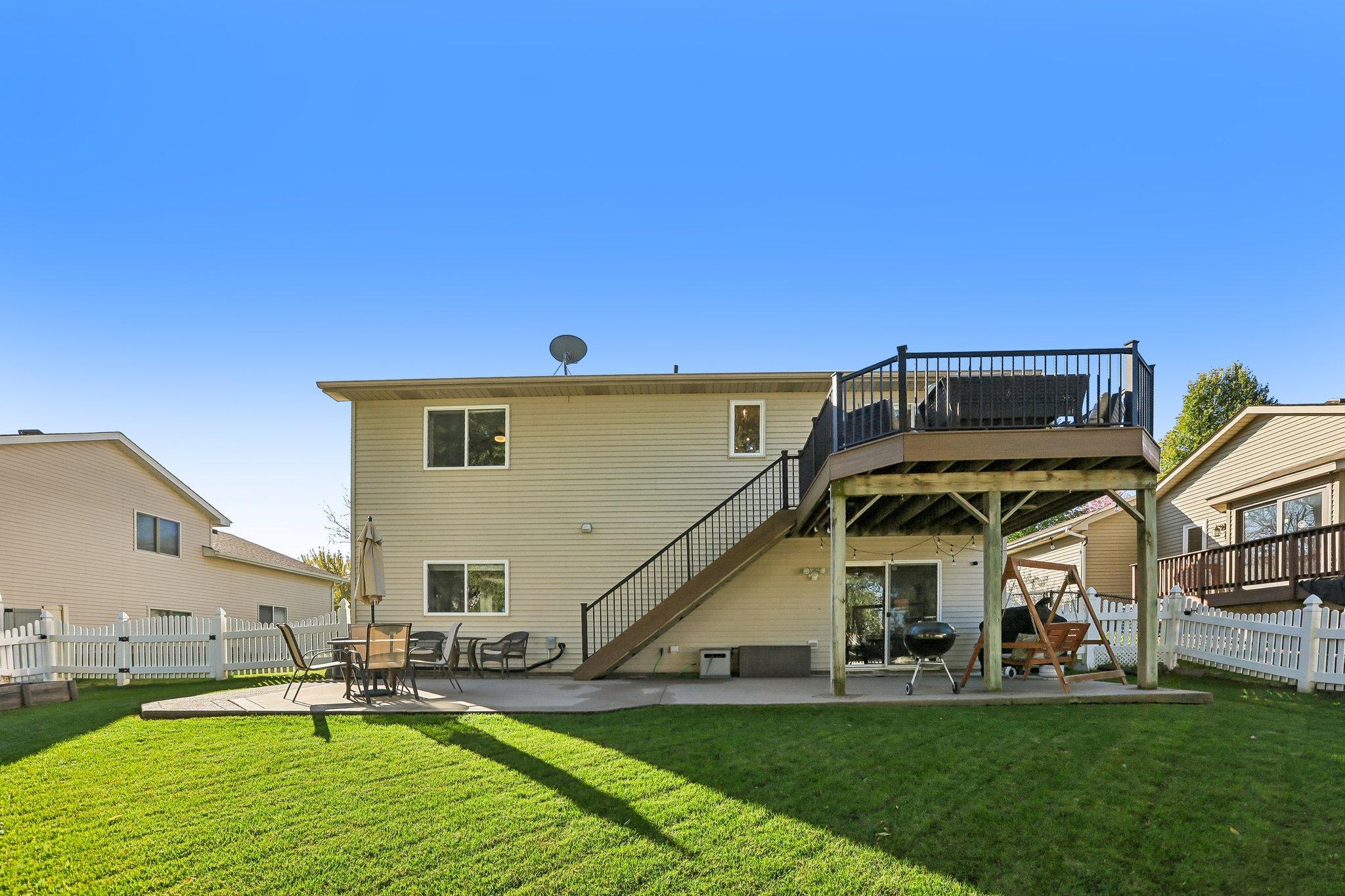 main property photo 41