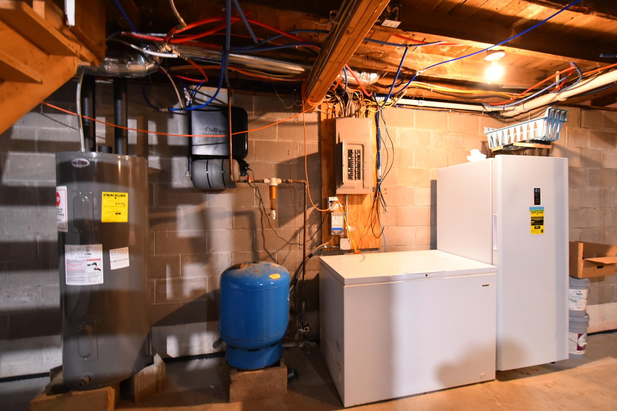main property photo 42
