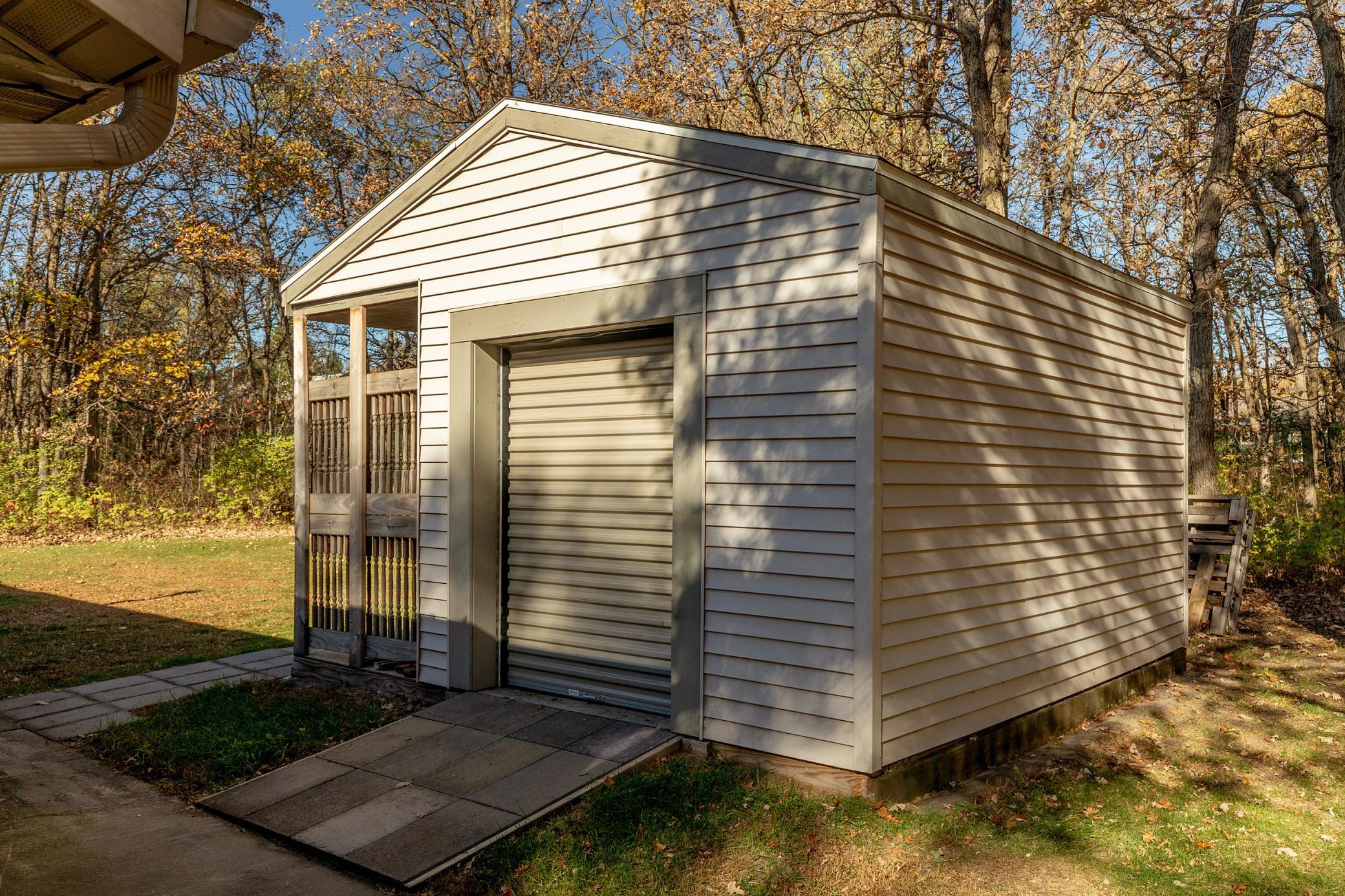 main property photo 23