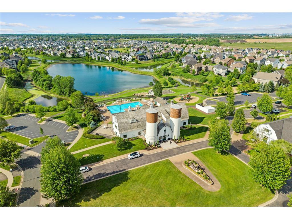main property photo 32