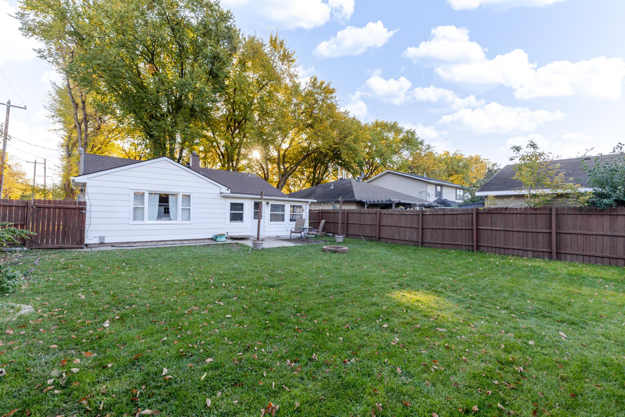 main property photo 32