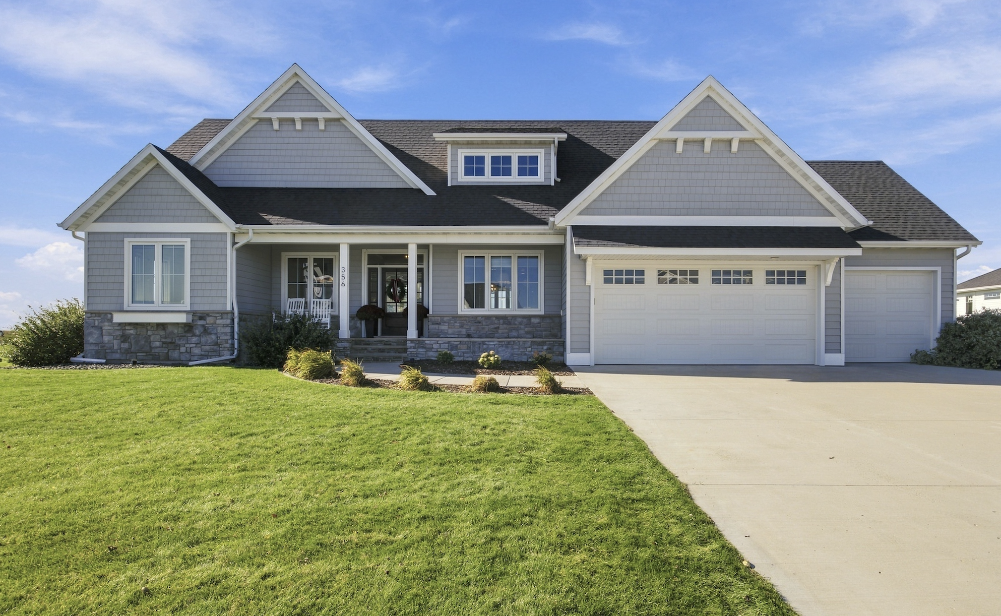 main property photo 0