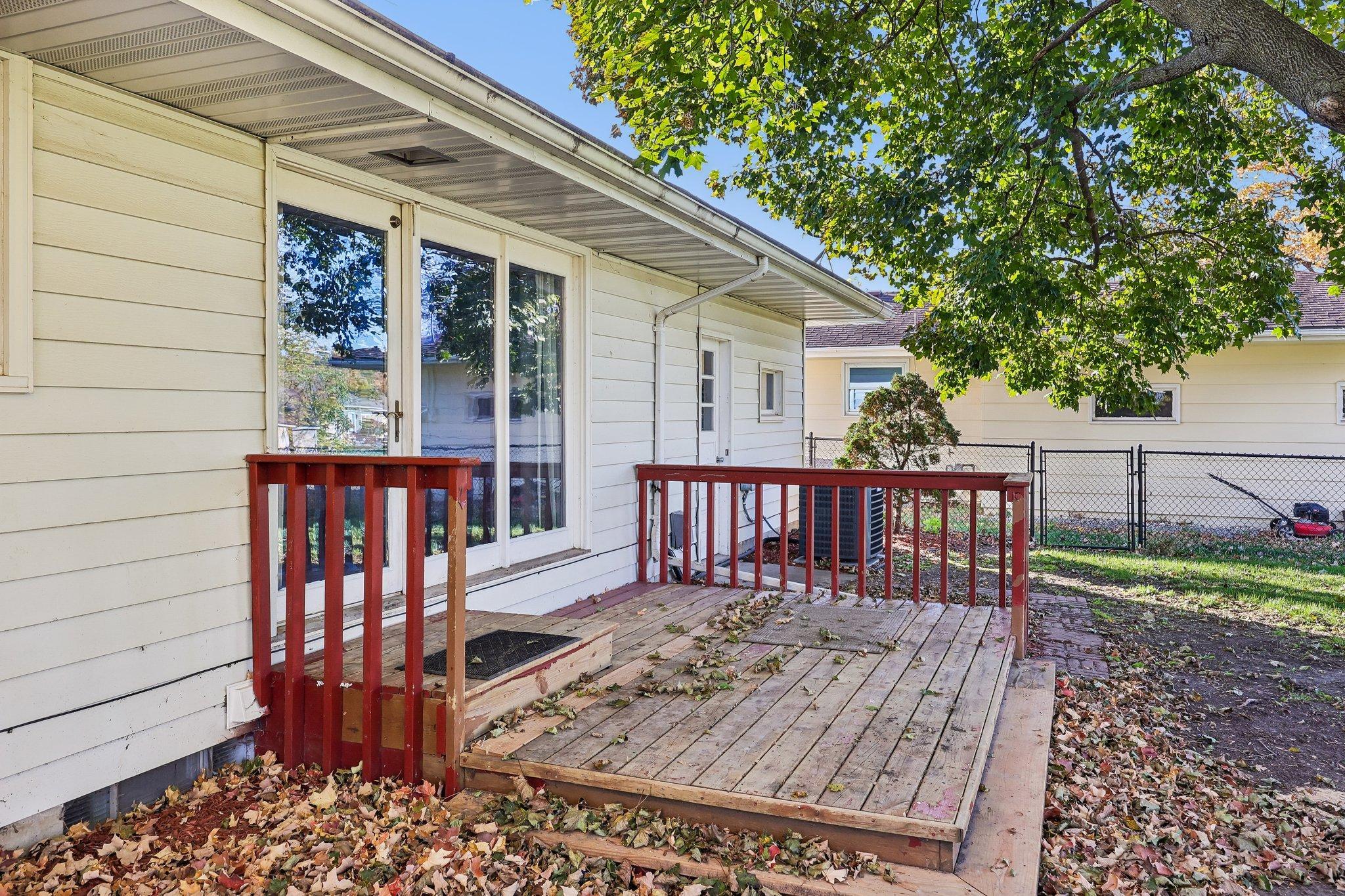 main property photo 33