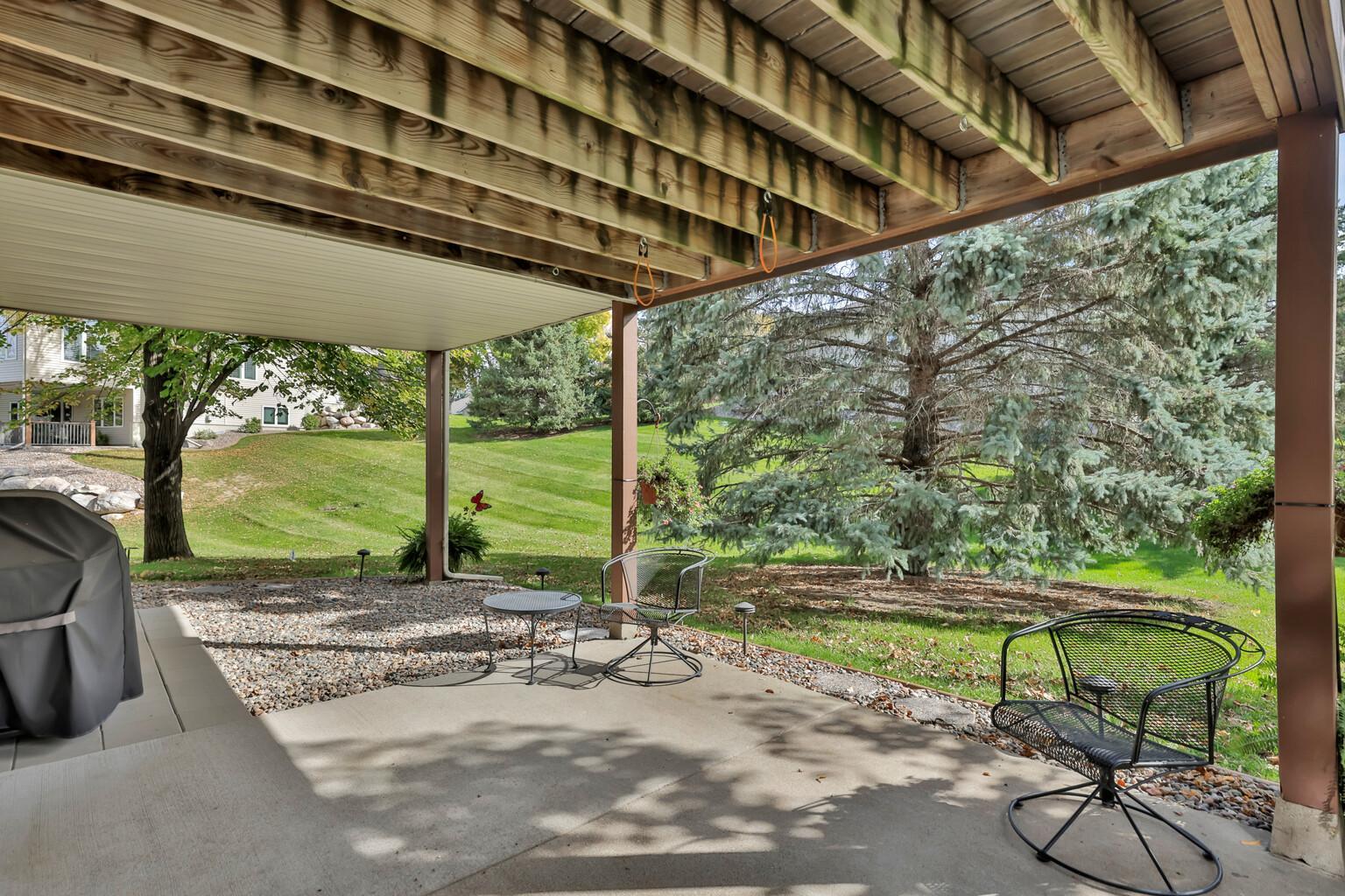 main property photo 34