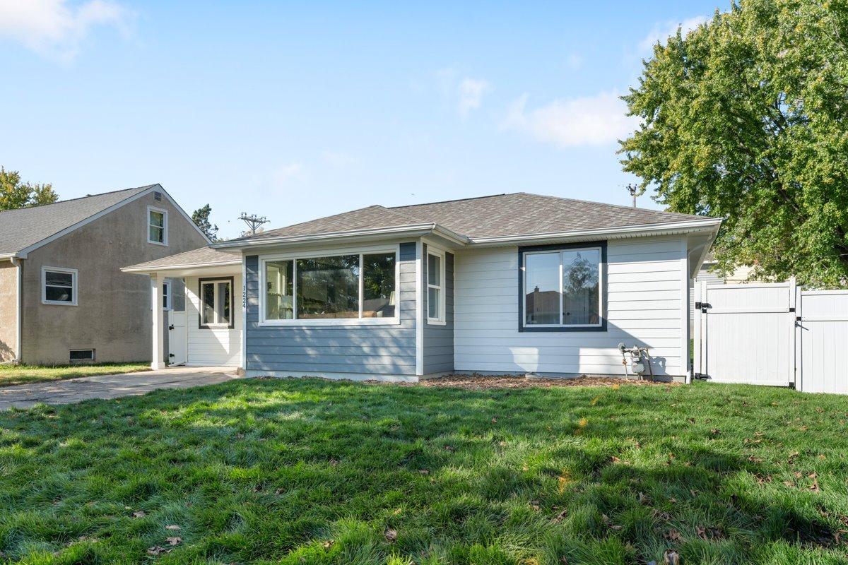 main property photo 0
