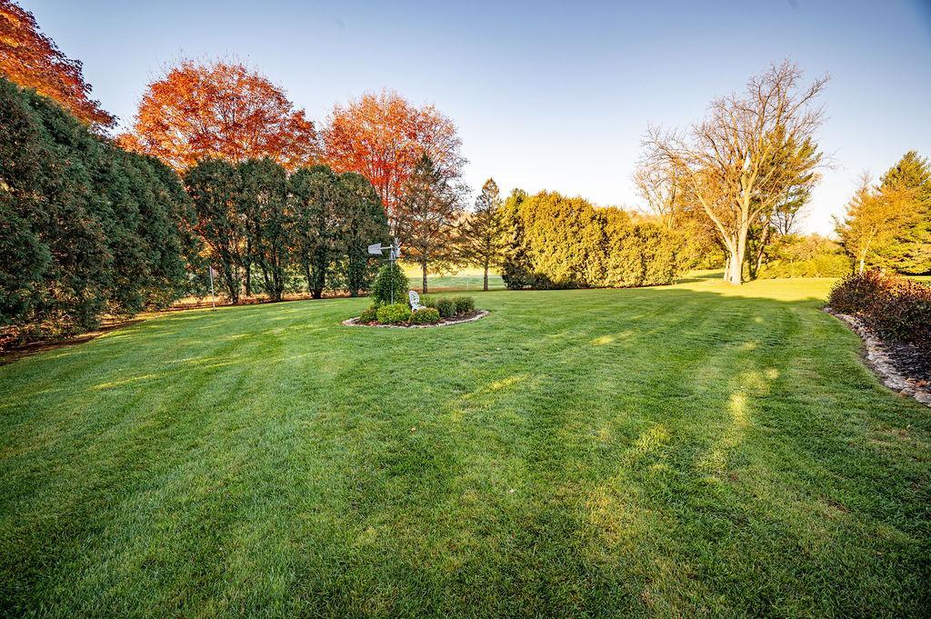 main property photo 25