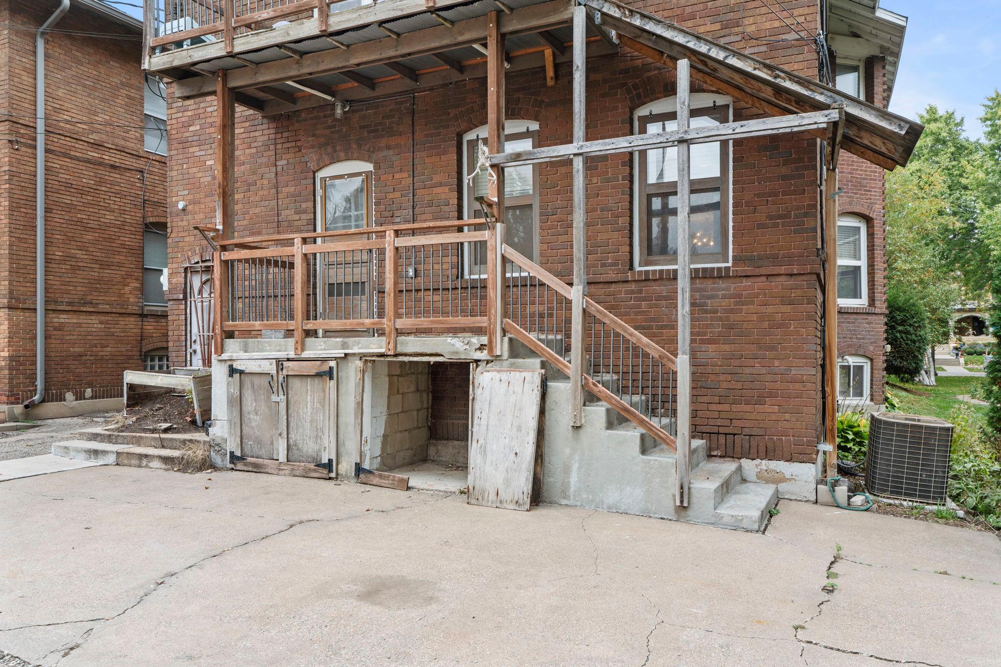 main property photo 76