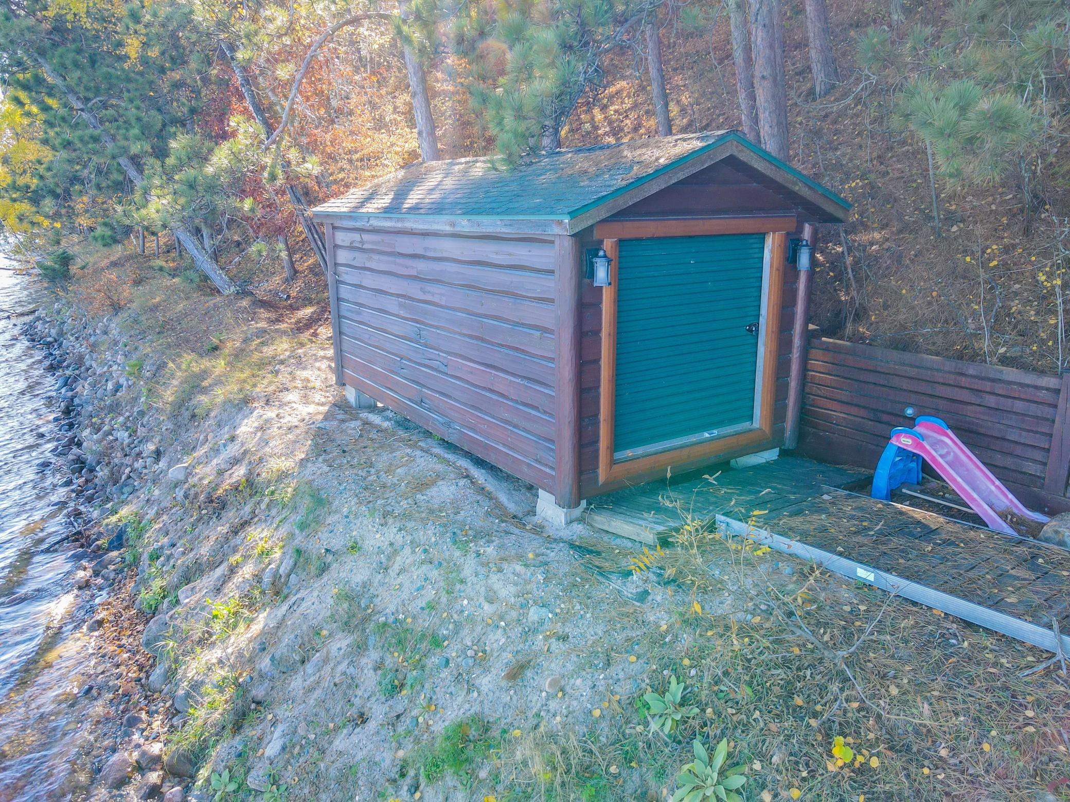 main property photo 58