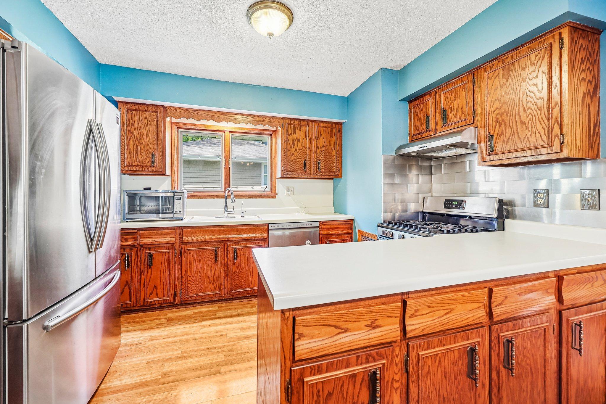 main property photo 4