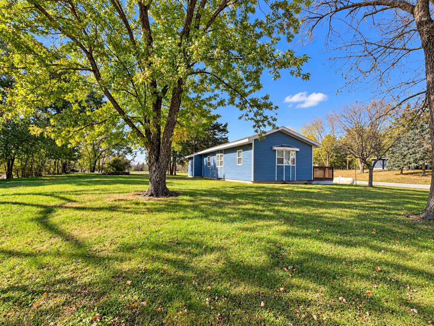 main property photo 26