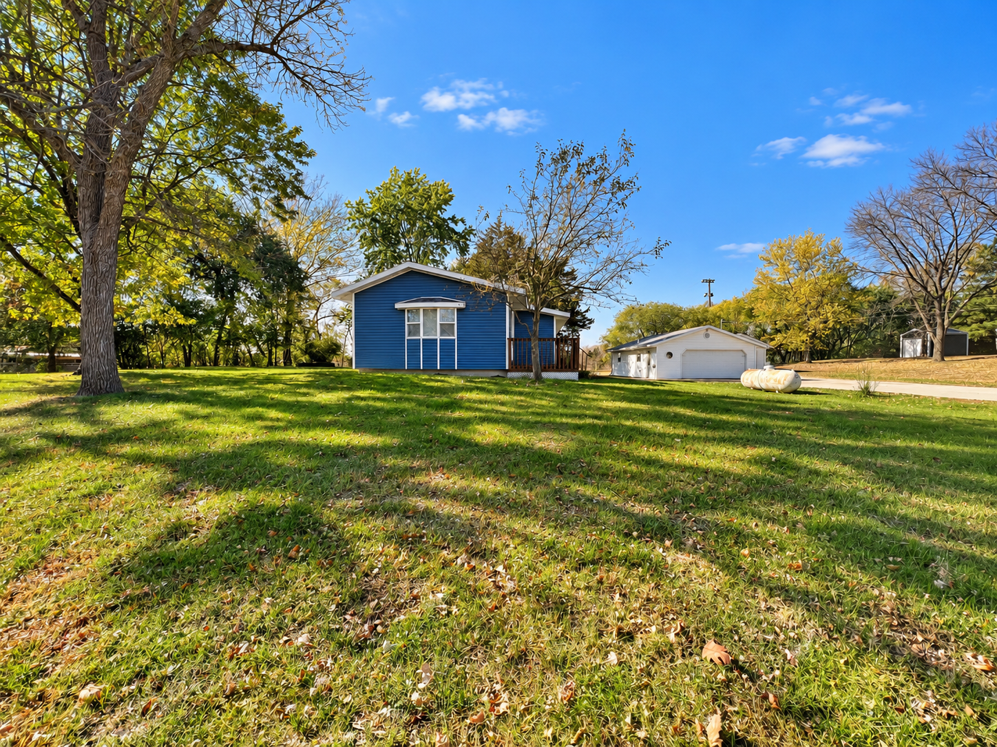 main property photo 36