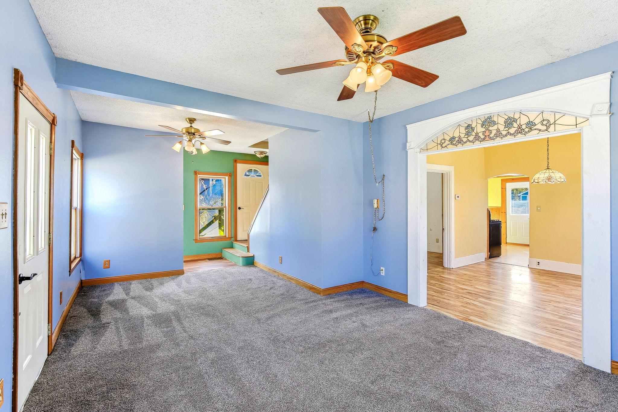 main property photo 4