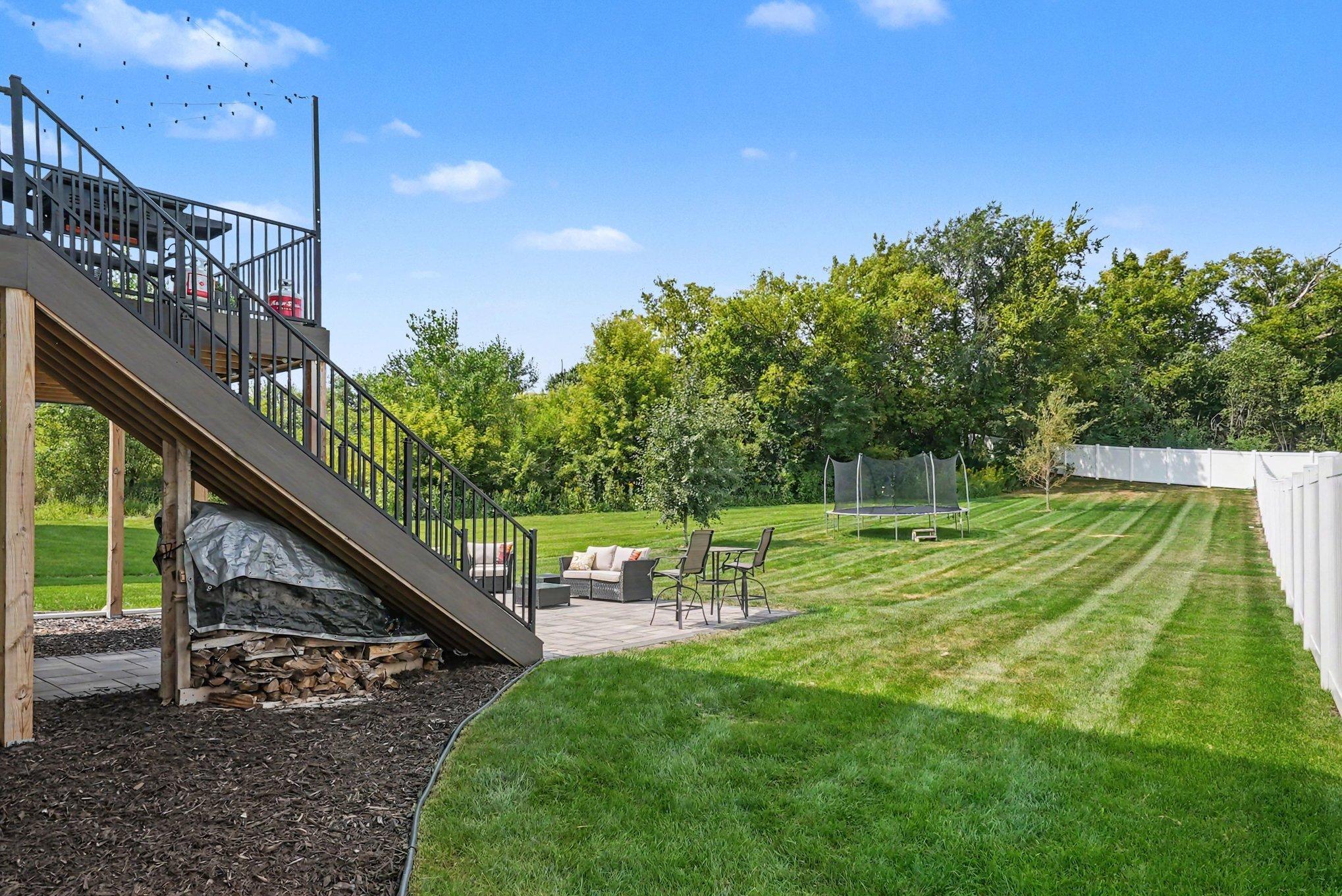 main property photo 33