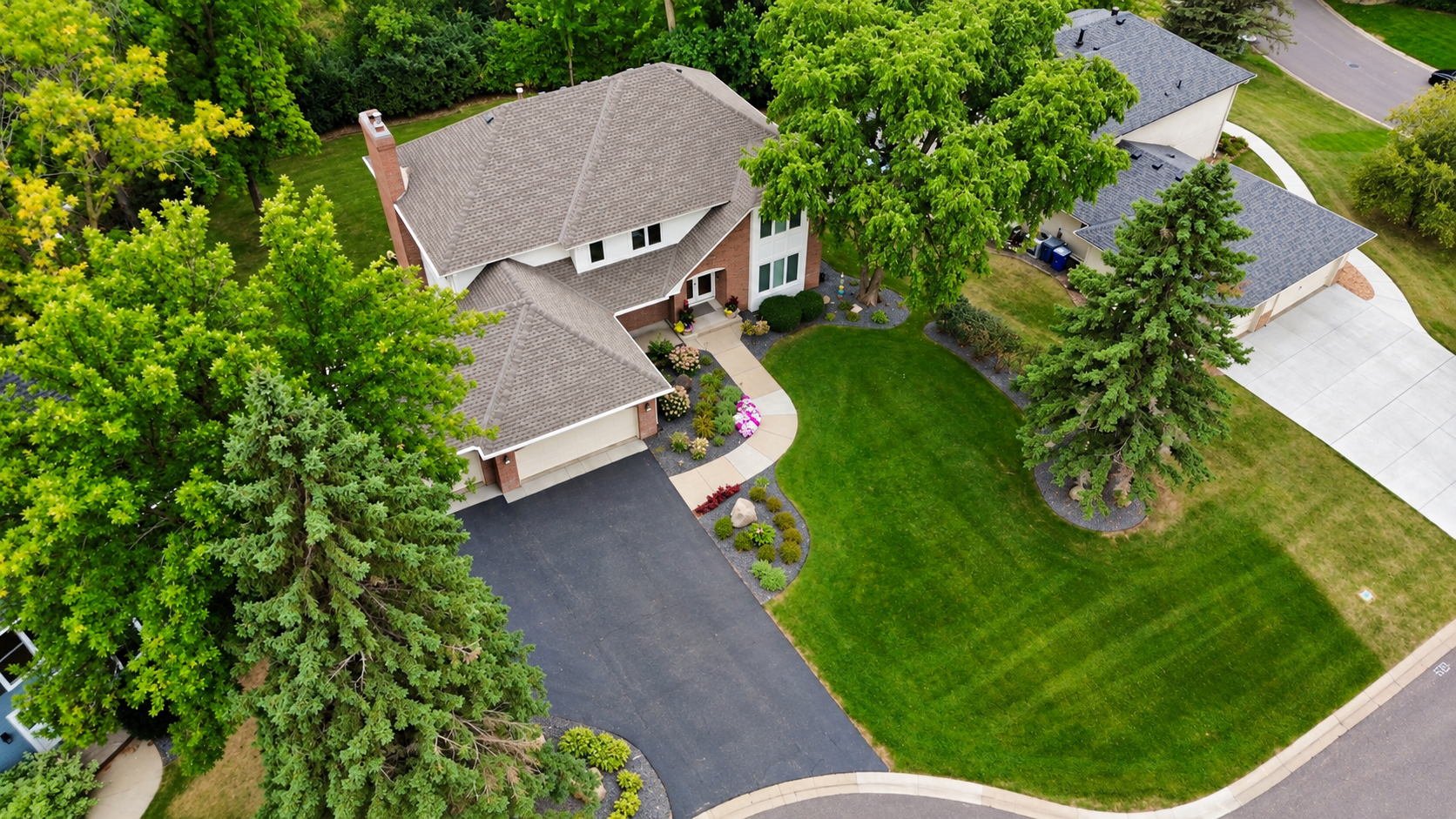 main property photo 68