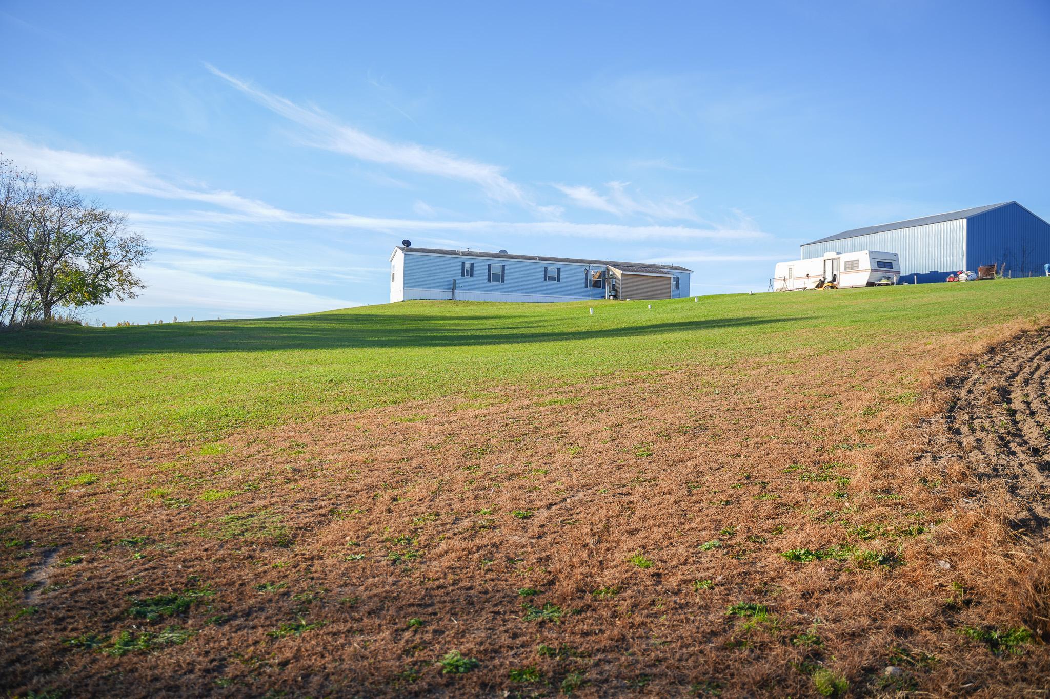 main property photo 17