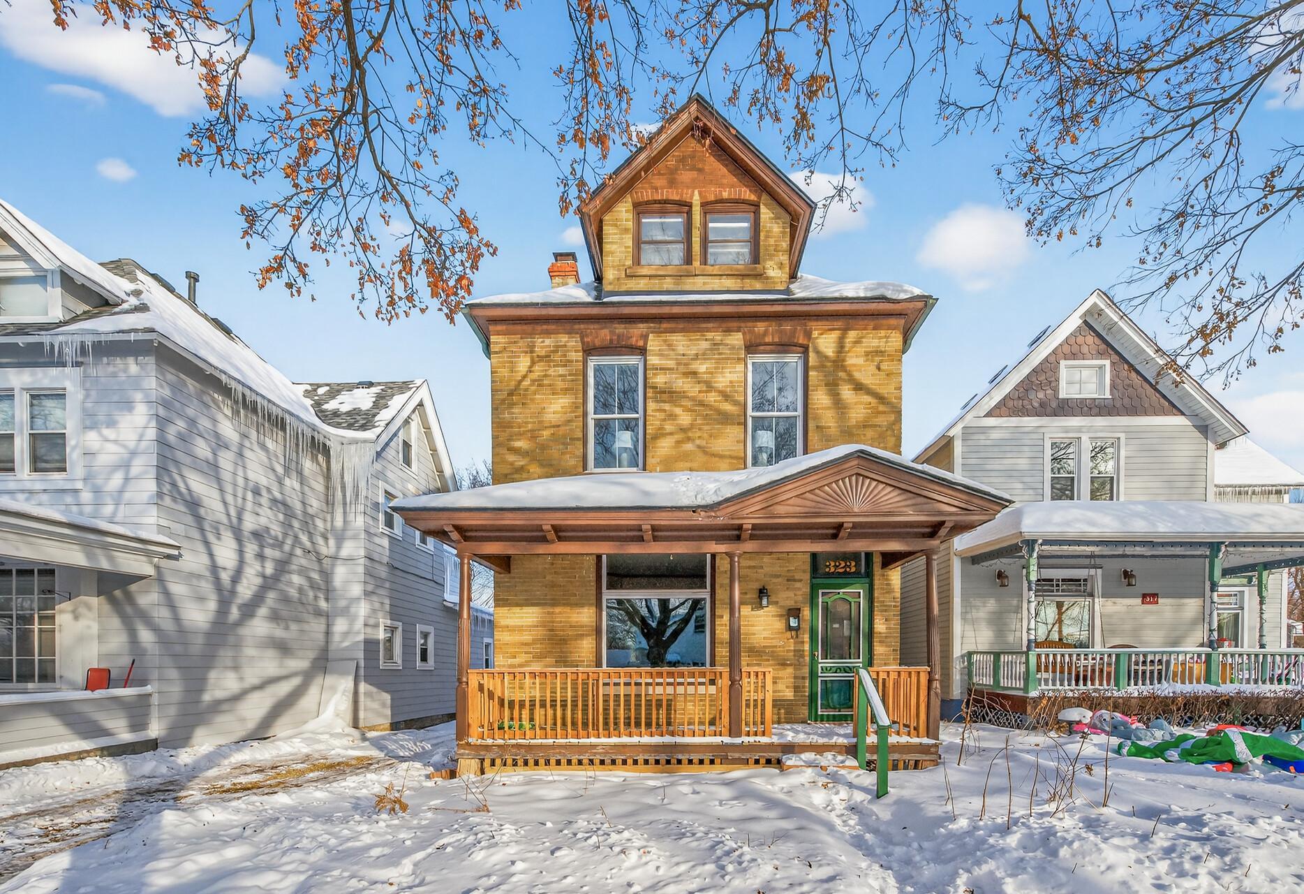 main property photo 2