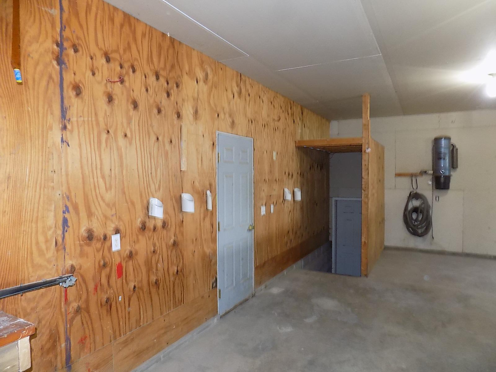 main property photo 61