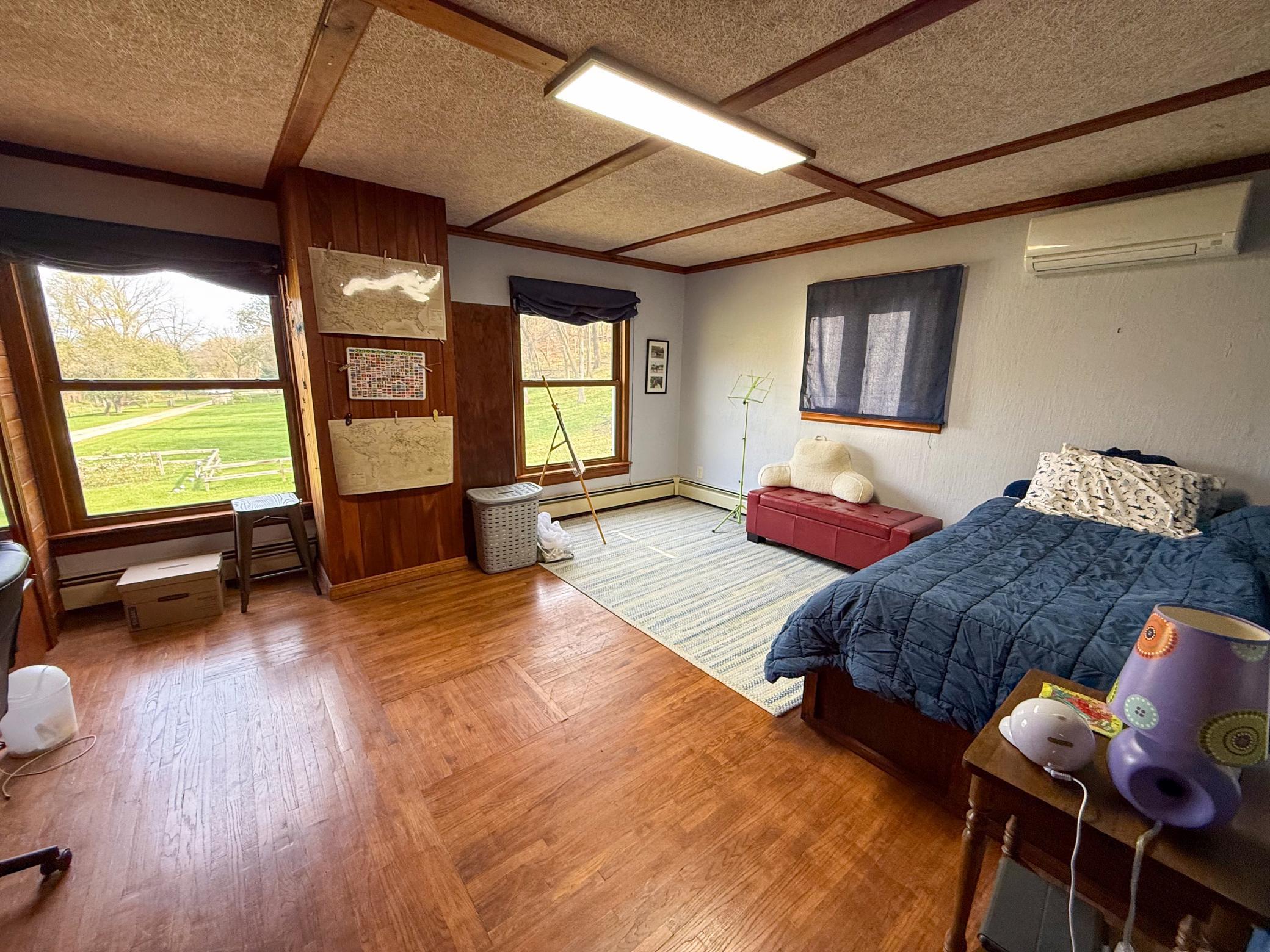 main property photo 74
