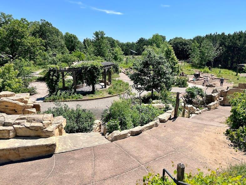 main property photo 25