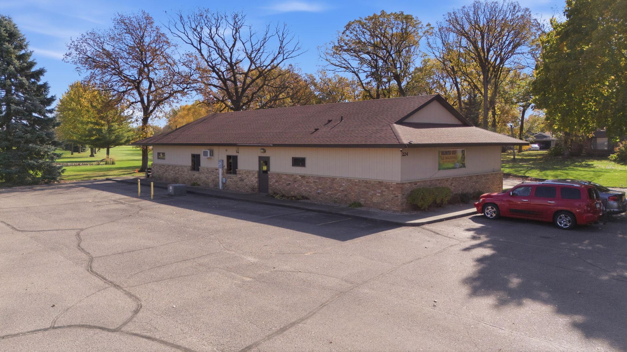 main property photo 8