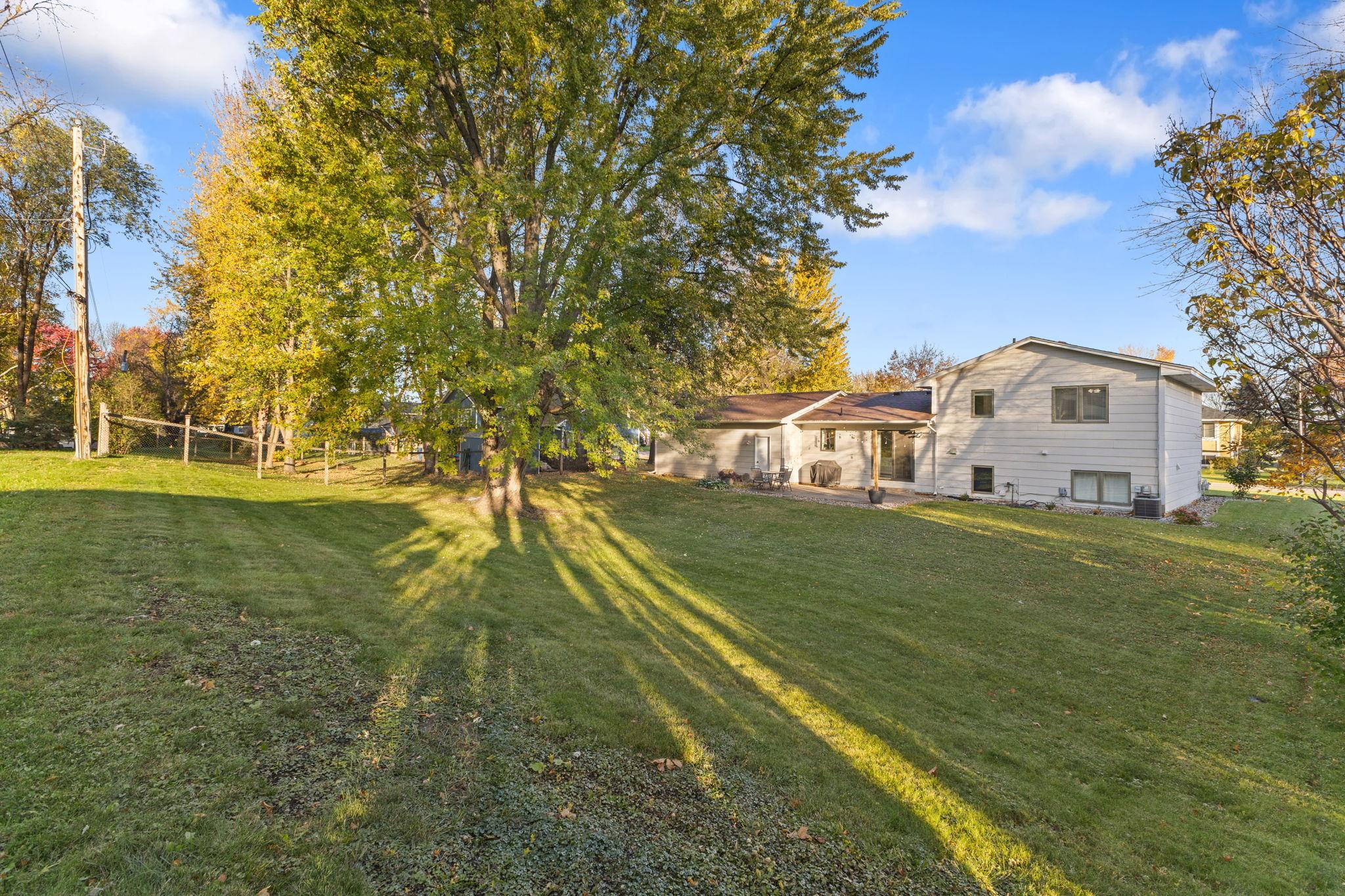 main property photo 26