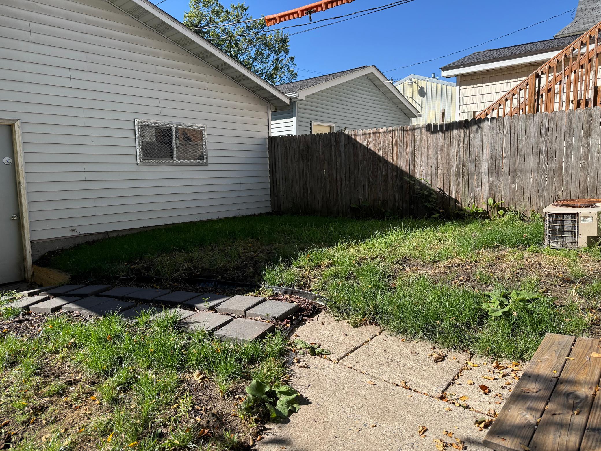 main property photo 19