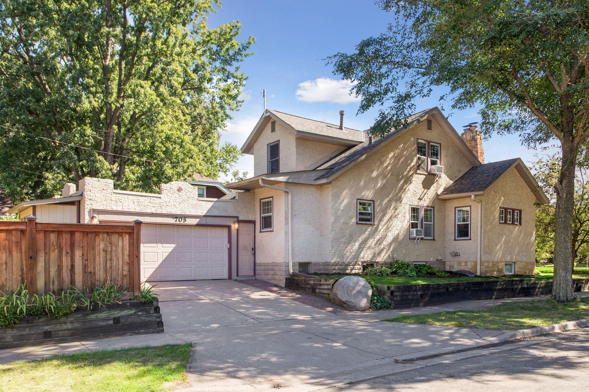 main property photo 42
