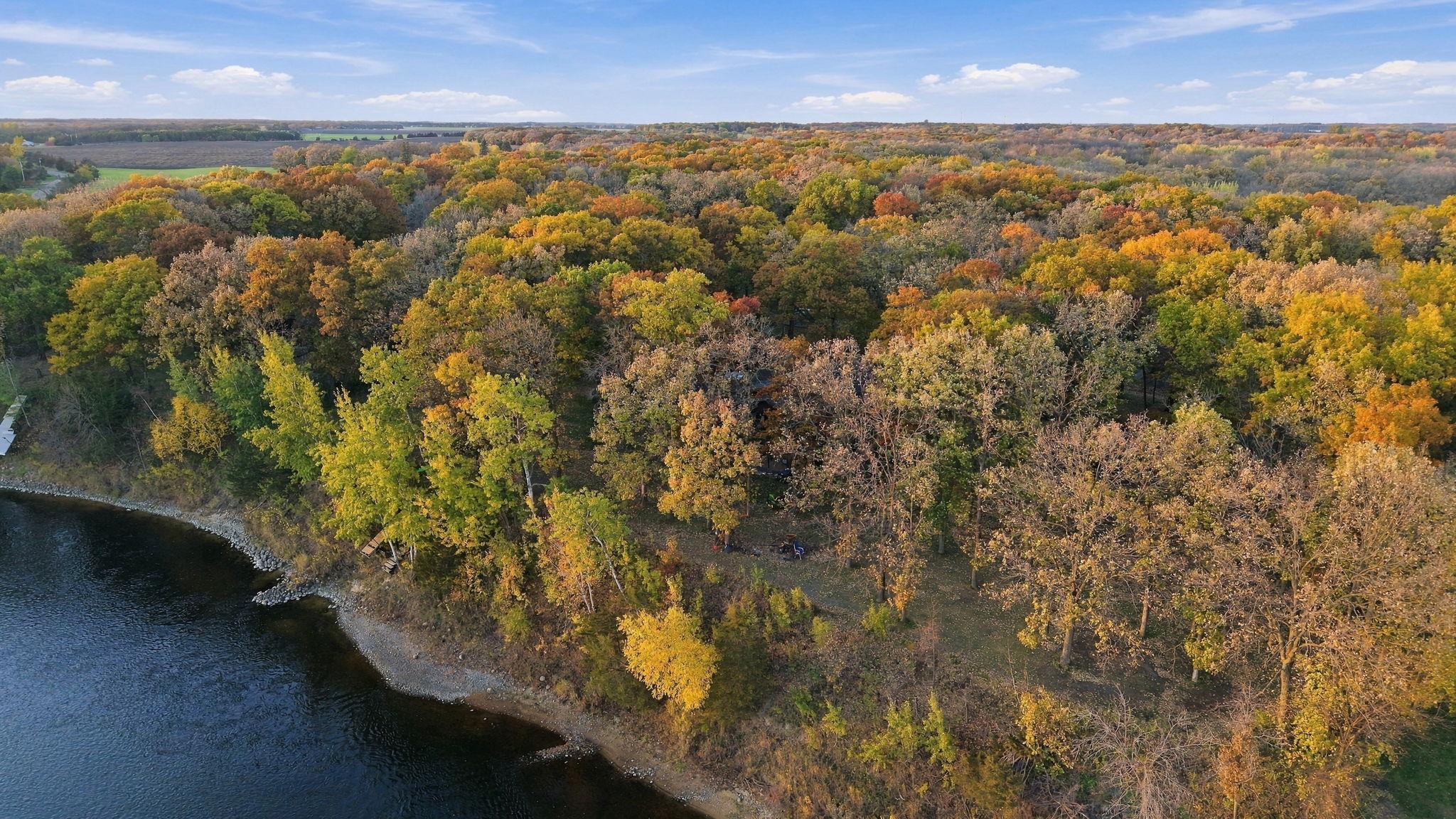 main property photo 37