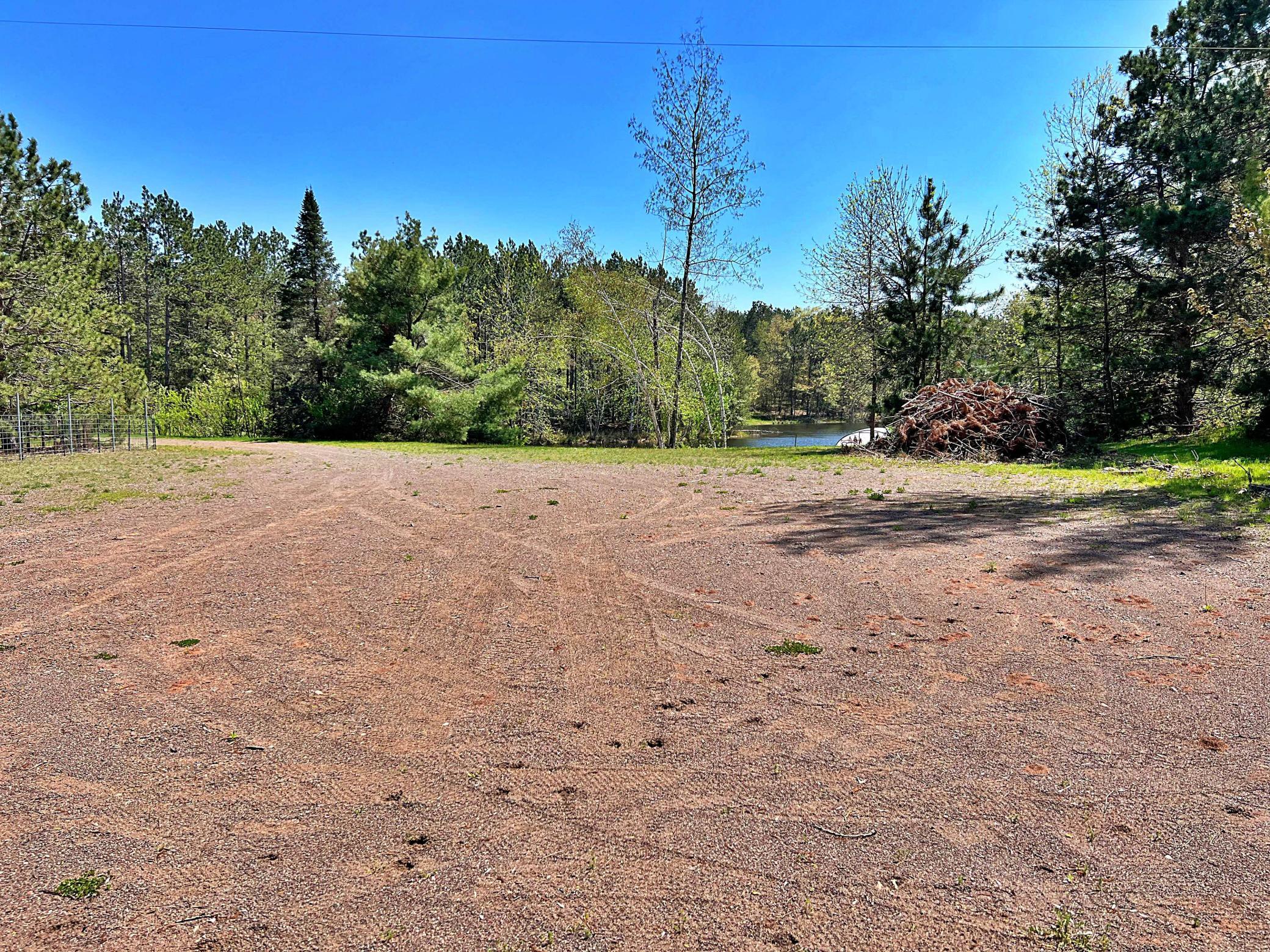 main property photo 32