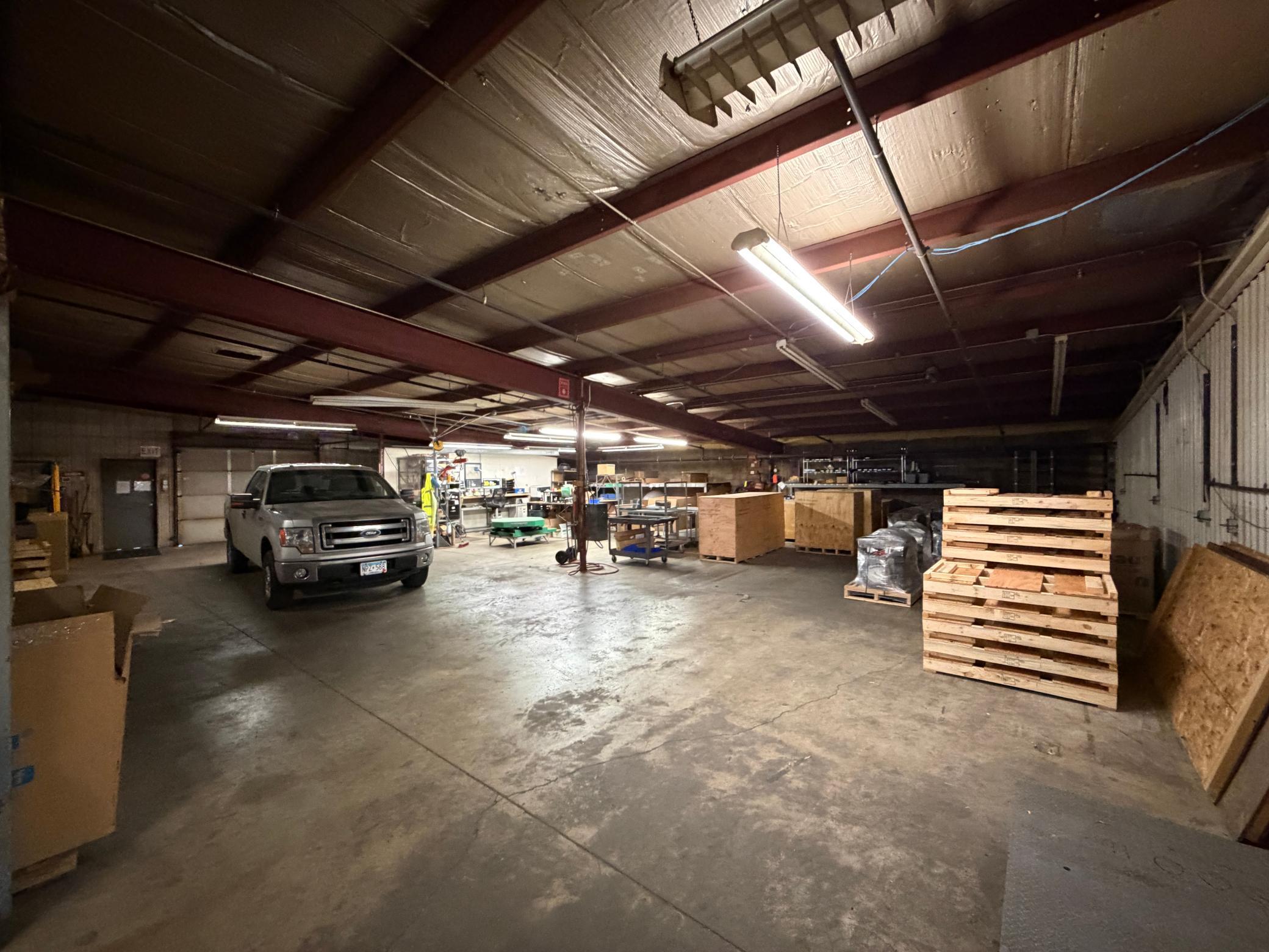 main property photo 13