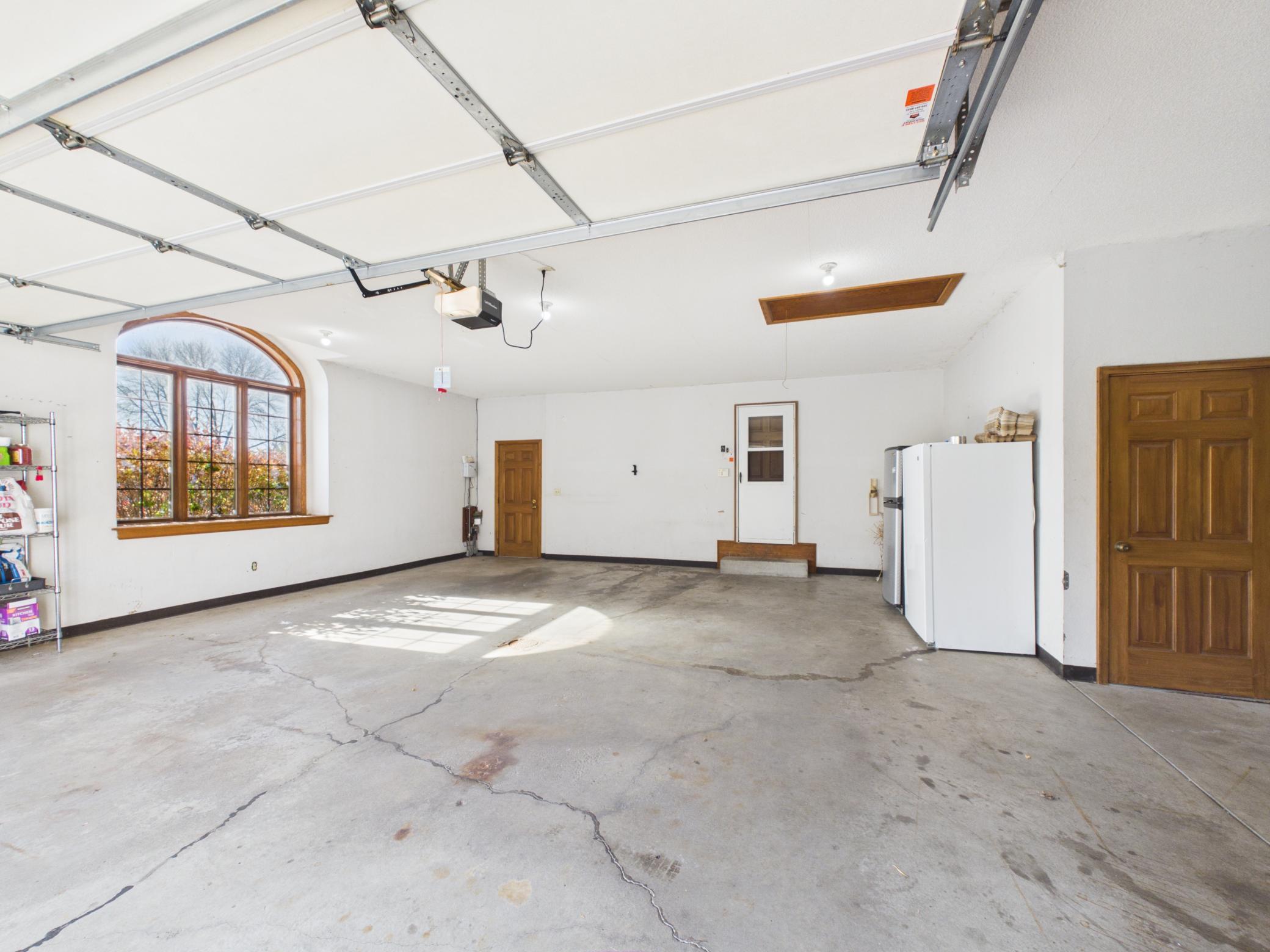 main property photo 84