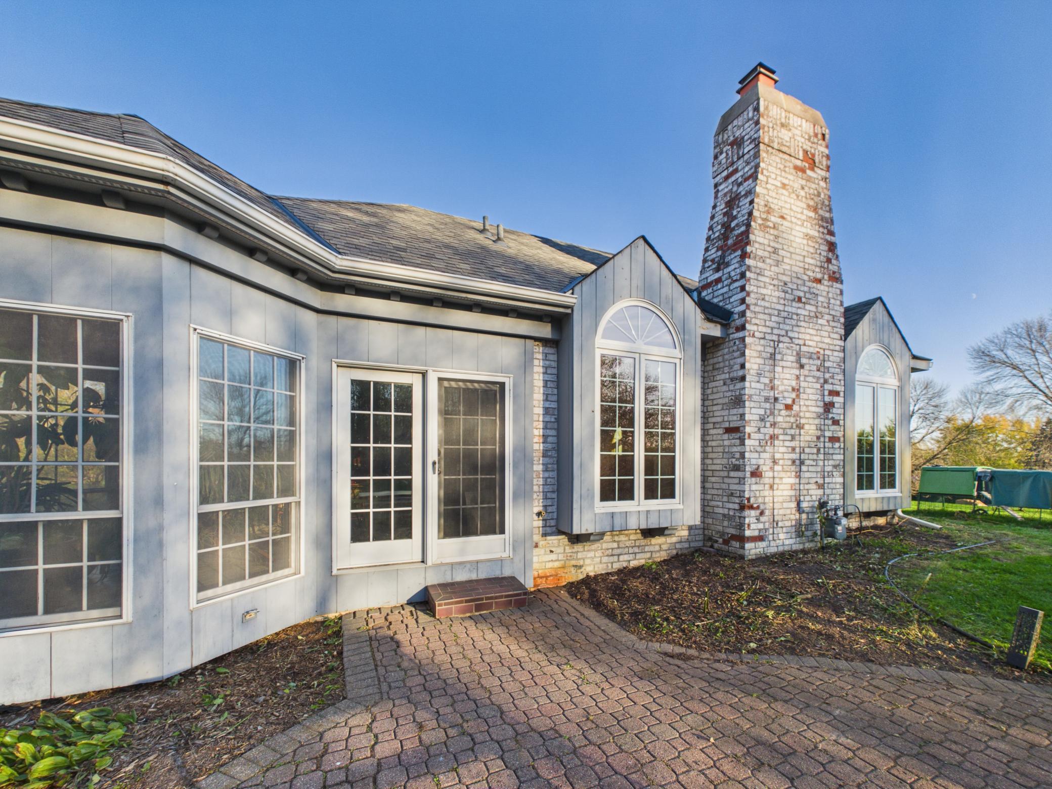 main property photo 90