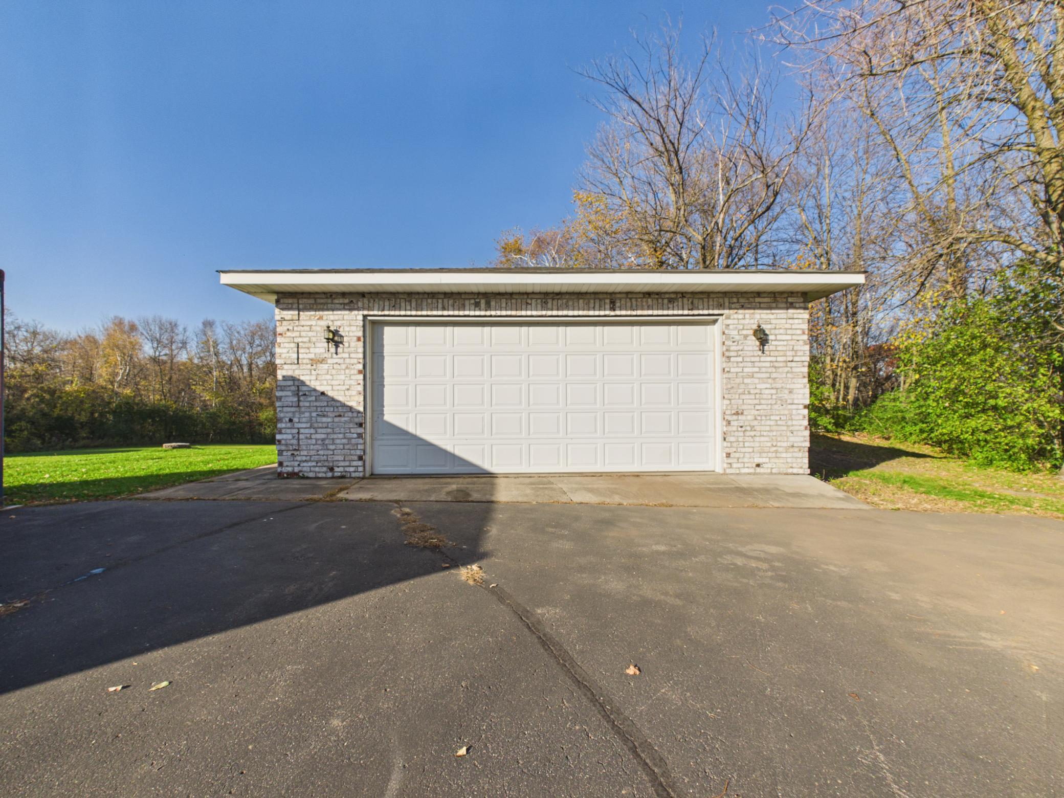 main property photo 94