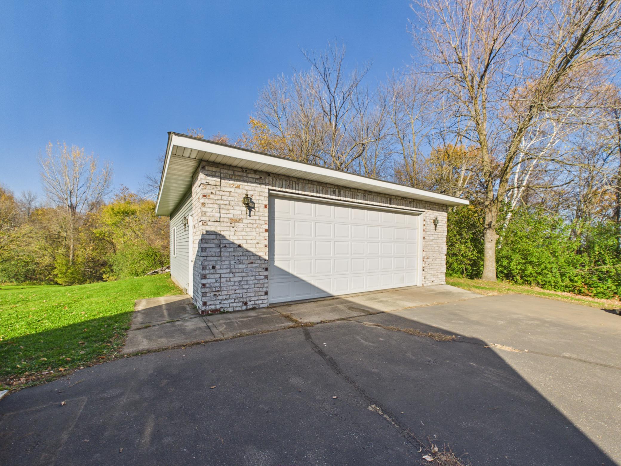 main property photo 95