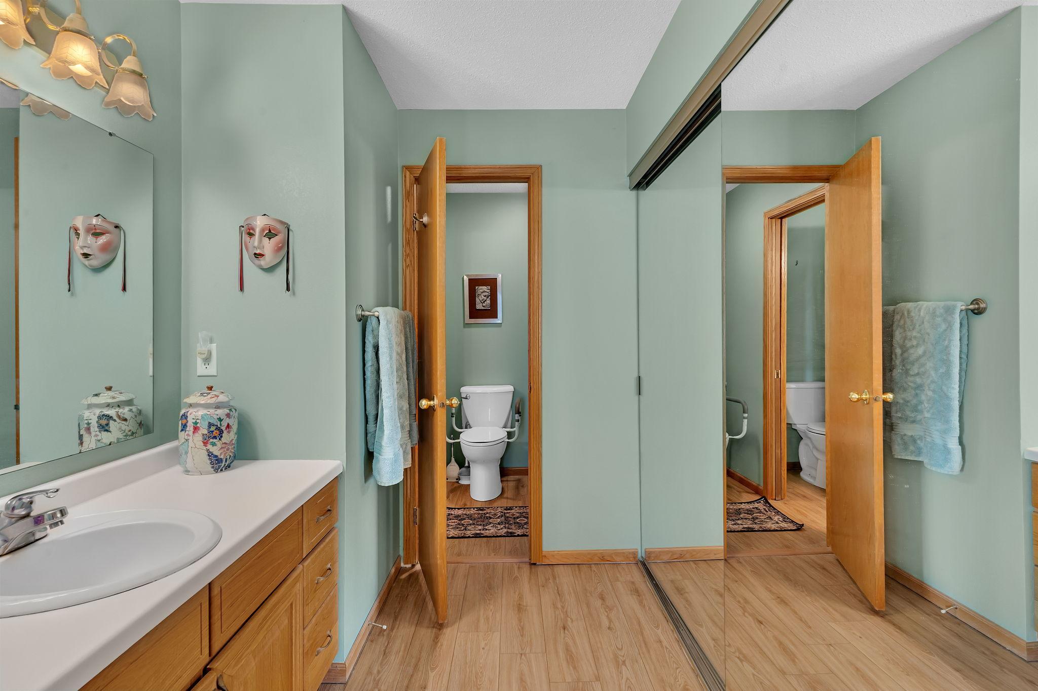 main property photo 18