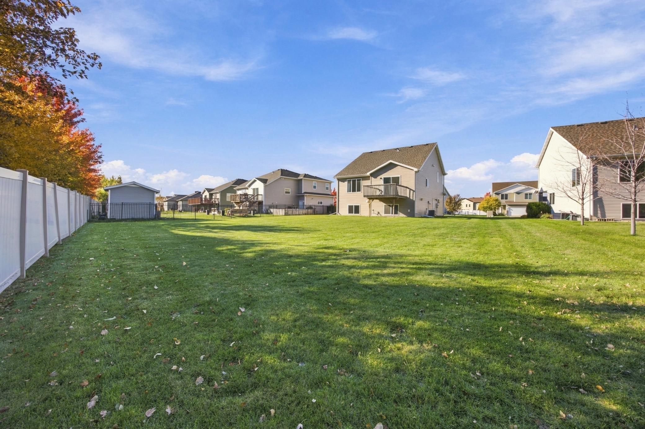 main property photo 26