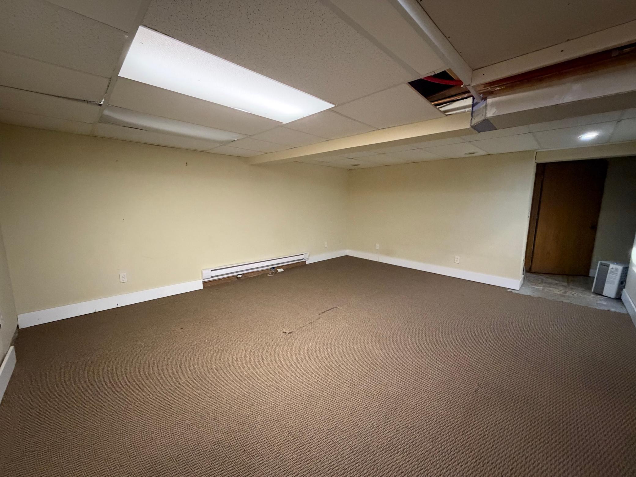 main property photo 50