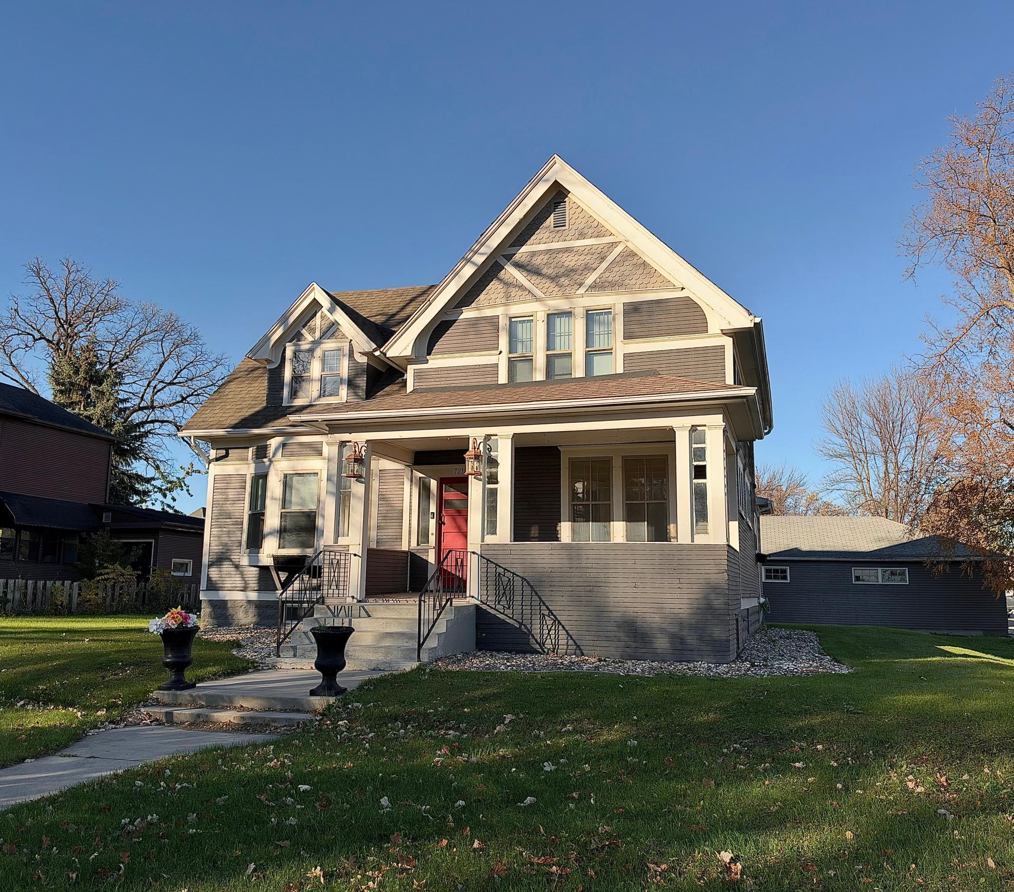 main property photo 59