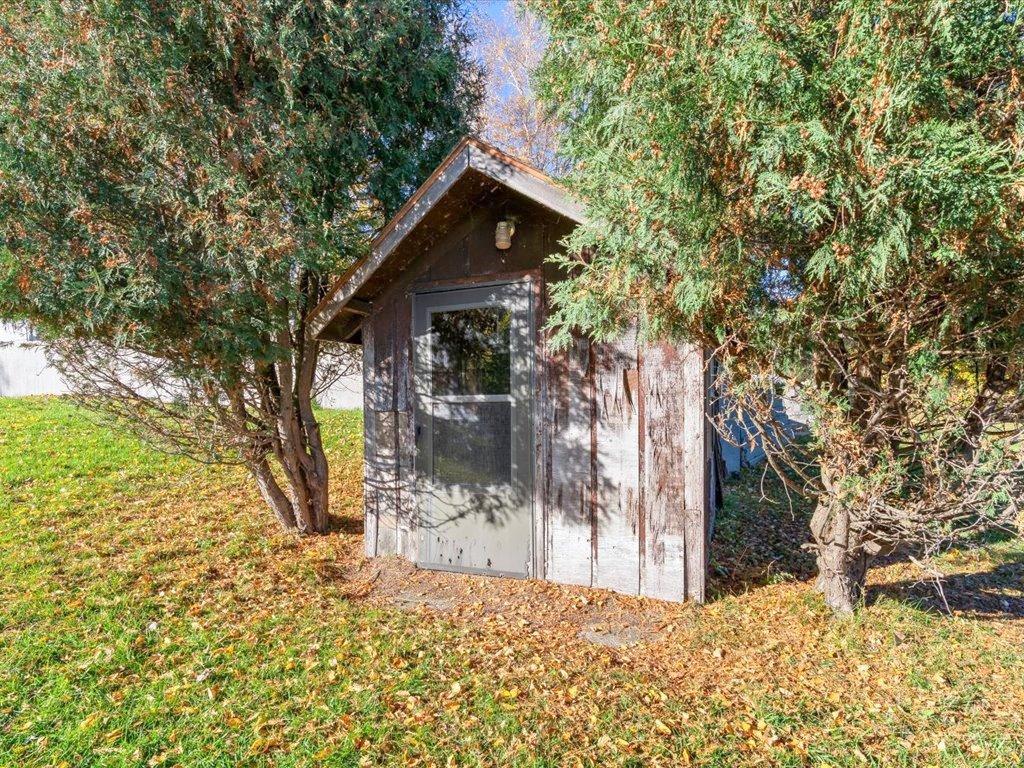 main property photo 65