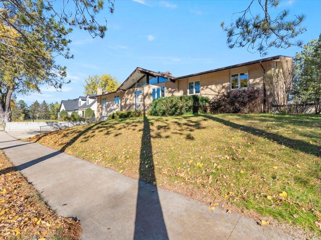 main property photo 71