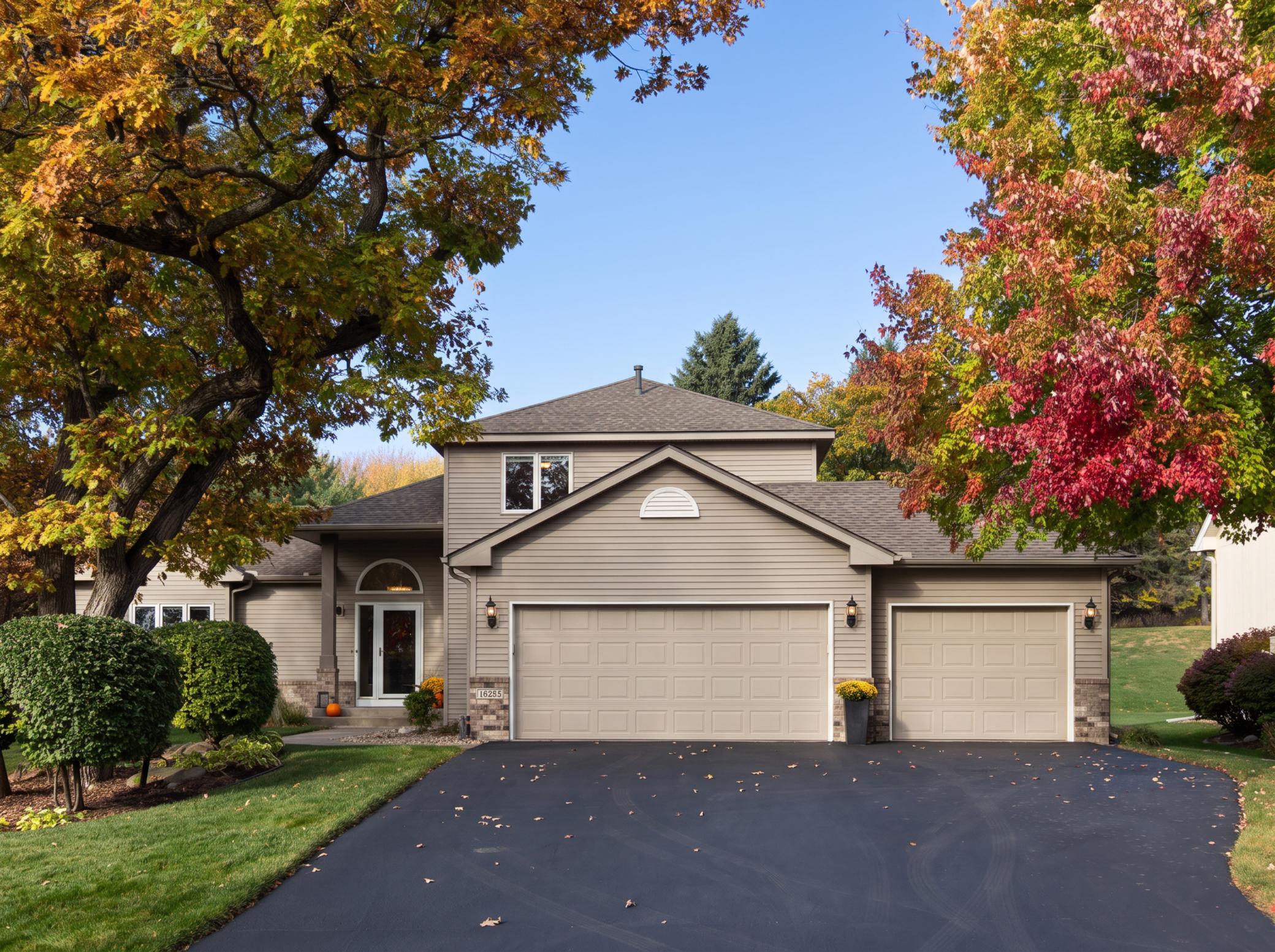 main property photo 0