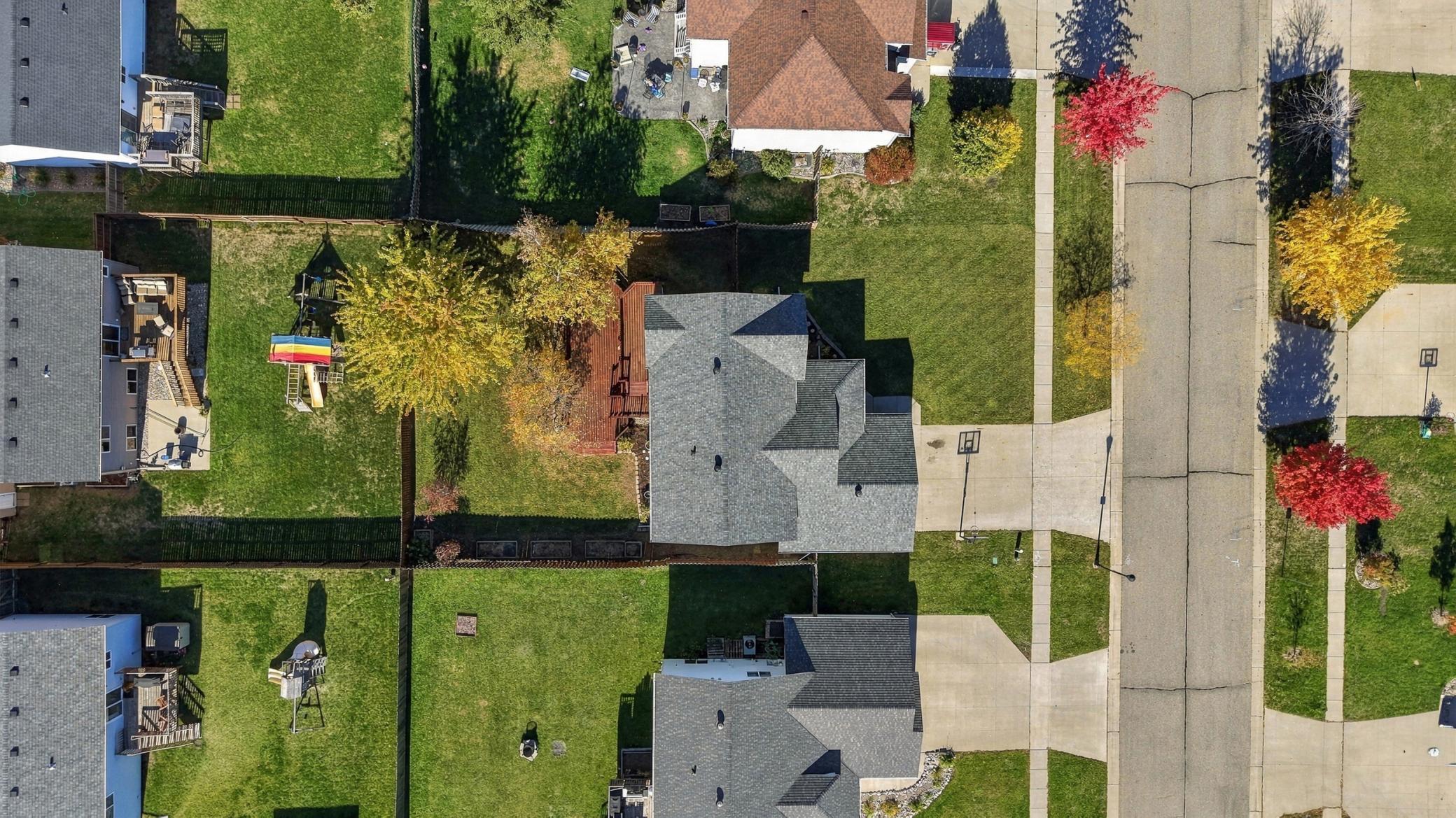 main property photo 50