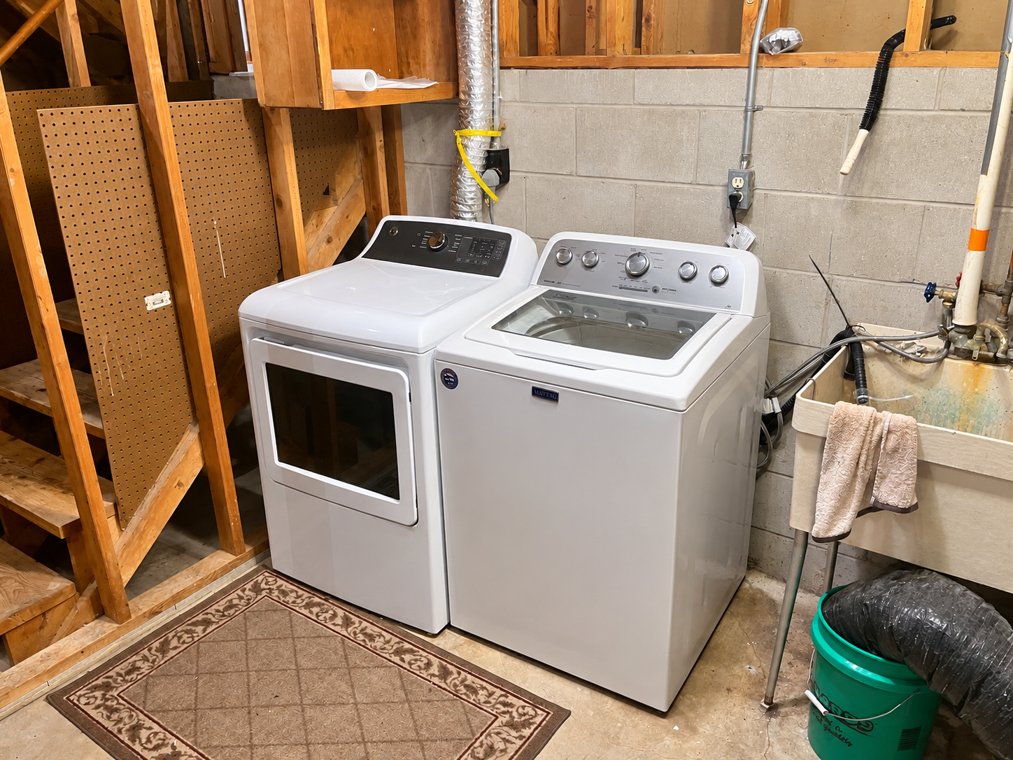 main property photo 15