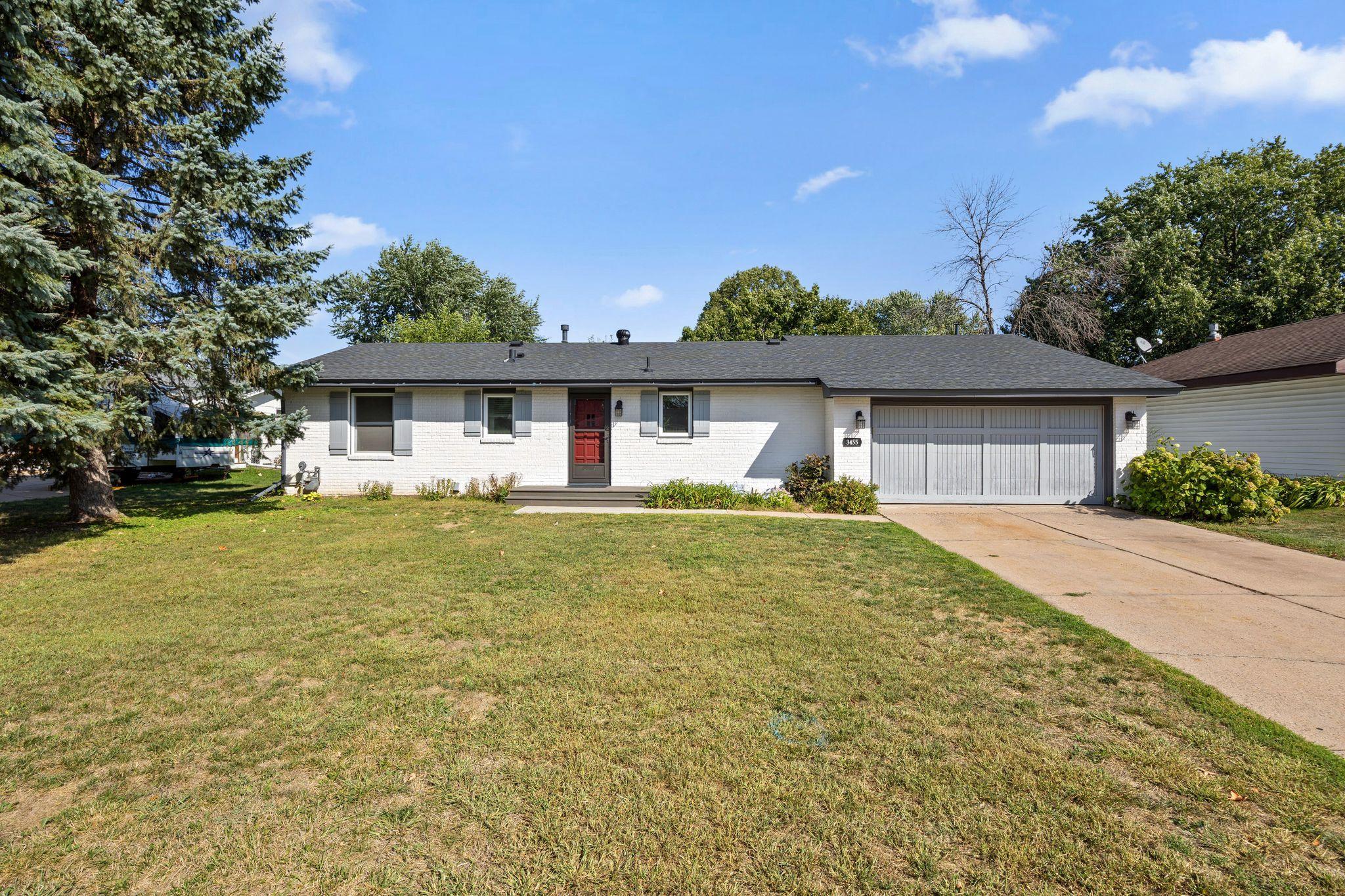 main property photo 0